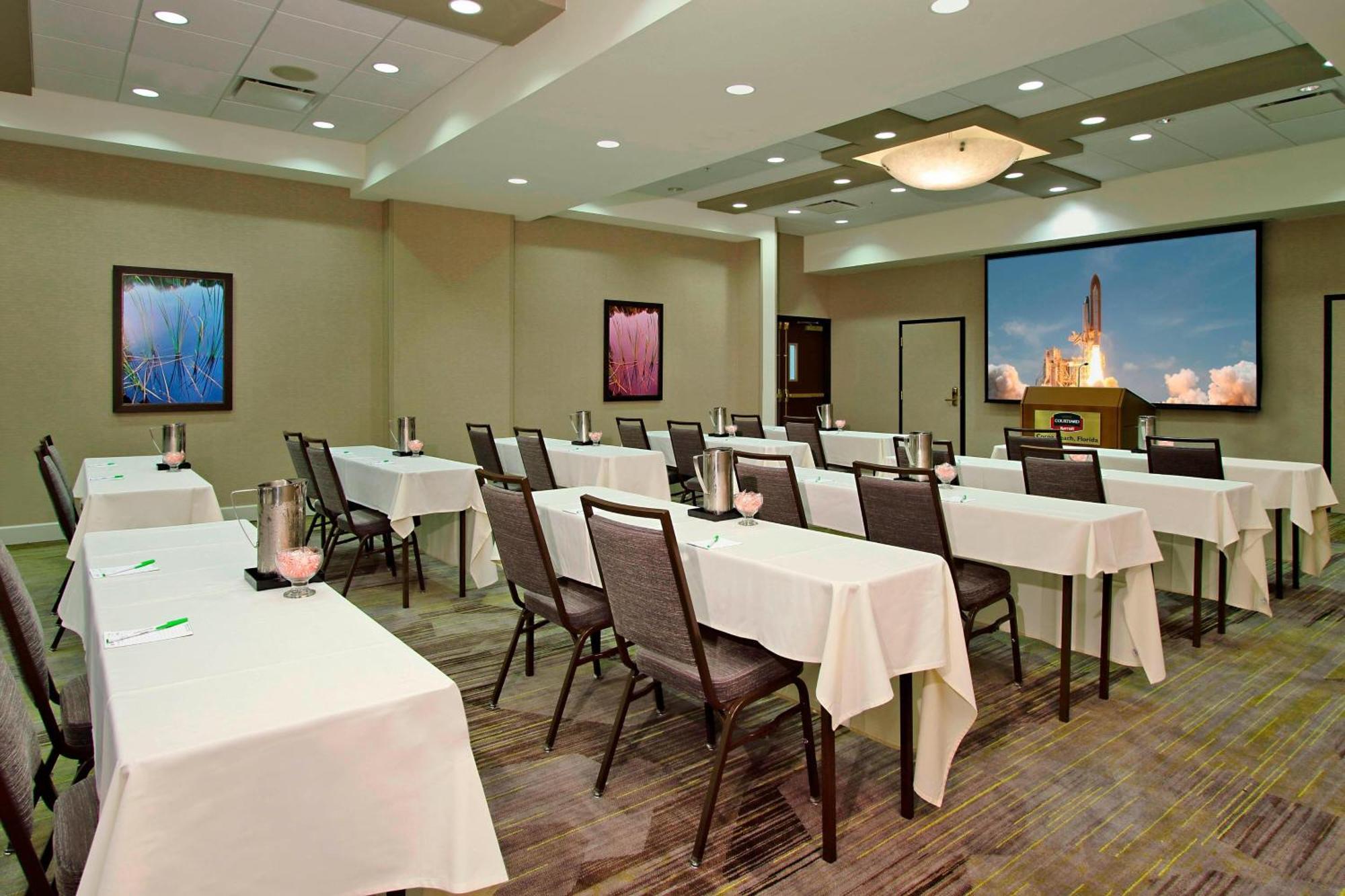 Courtyard By Marriott Cocoa Beach Cape Canaveral Екстериор снимка