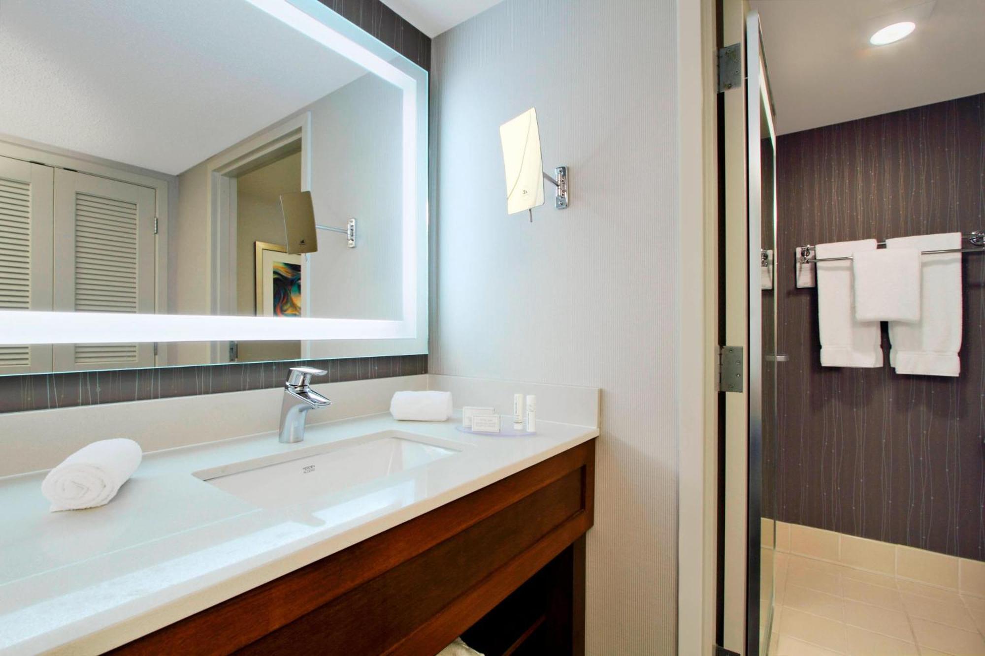 Courtyard By Marriott Cocoa Beach Cape Canaveral Екстериор снимка